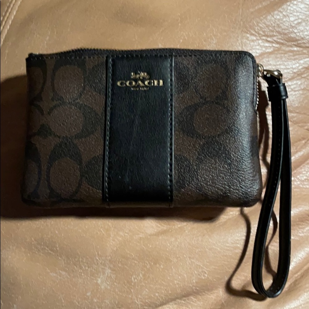 Coach hand wristlet